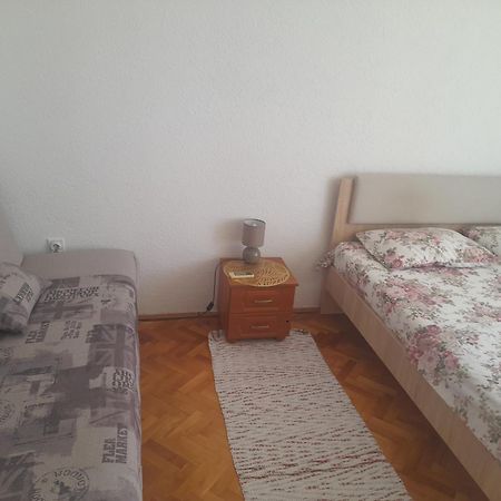Tina Rooms Ulcinj Buitenkant foto