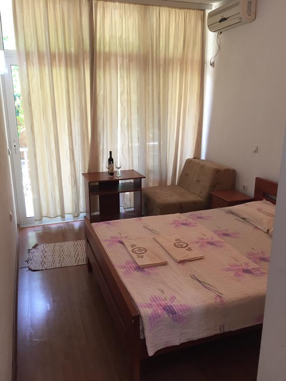 Tina Rooms Ulcinj Buitenkant foto