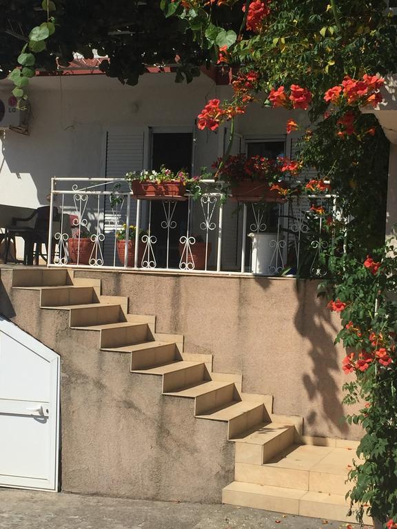 Tina Rooms Ulcinj Buitenkant foto