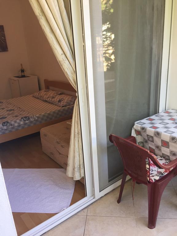 Tina Rooms Ulcinj Buitenkant foto